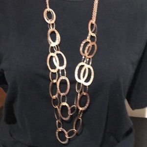 Paparazzi Rose Gold Necklace Set